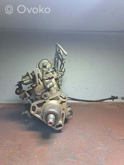 Nissan Bluebird Pompe d'injection de carburant à haute pression 1046492190