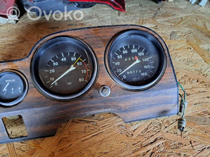 VAZ 2106 Speedometer (instrument cluster) 