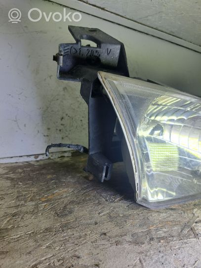 Opel Sintra Lampa przednia 16521698A