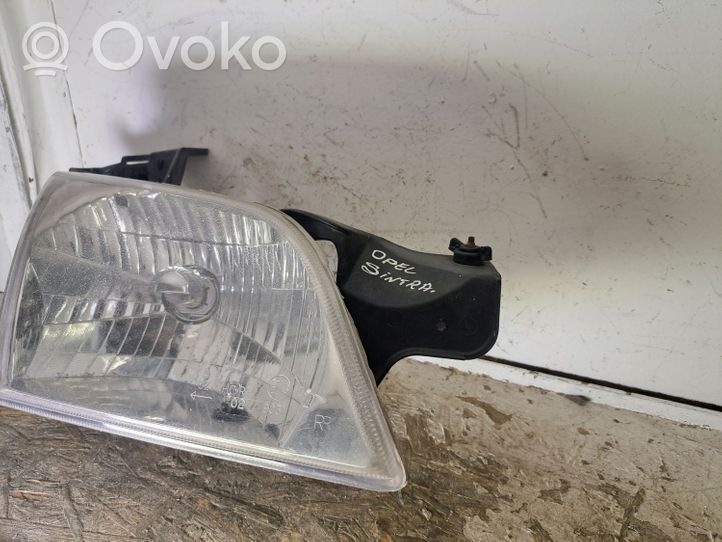 Opel Sintra Lampa przednia 16521698A