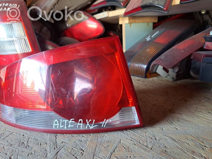 Seat Altea XL Lampa tylna 5P8945095A