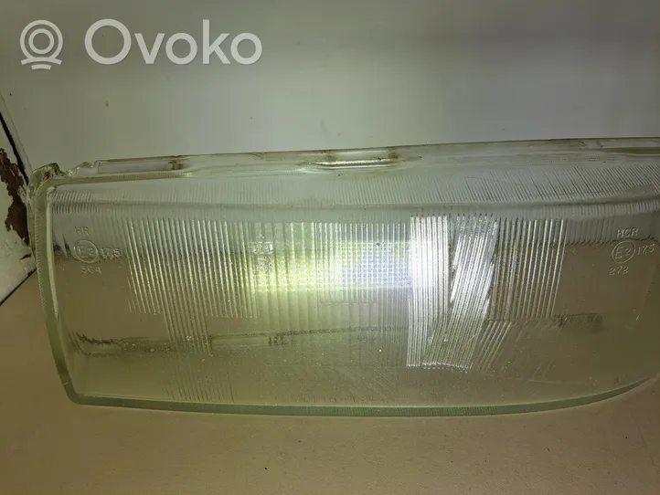 Audi 80 90 B3 Klosze lamp przednich E2175364