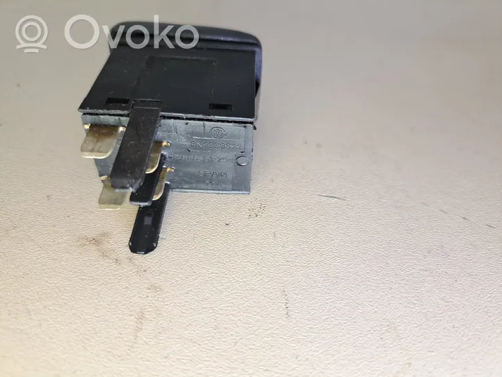 Volkswagen Caddy Windscreen/window heater switch 6N1959621