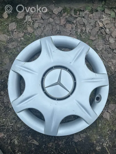 Mercedes-Benz E W210 Kołpaki oryginalne R16 2104010324