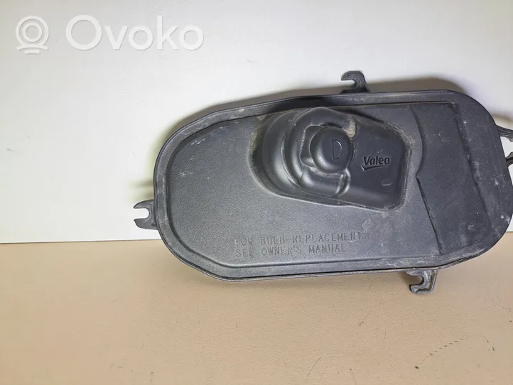 Volvo S60 Headlight/headlamp dust cover 89502329