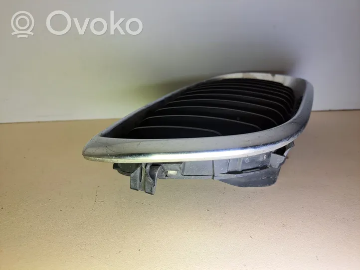 BMW 3 E46 Grille de calandre avant 511370305500