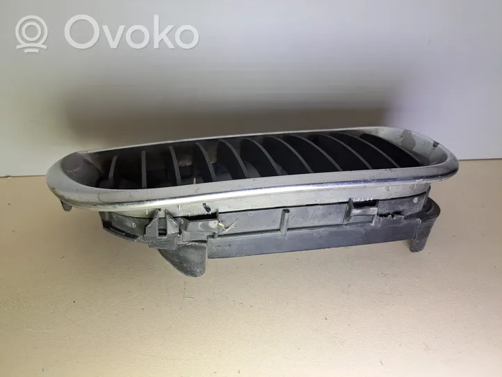 BMW 3 E46 Grille de calandre avant 511370305500