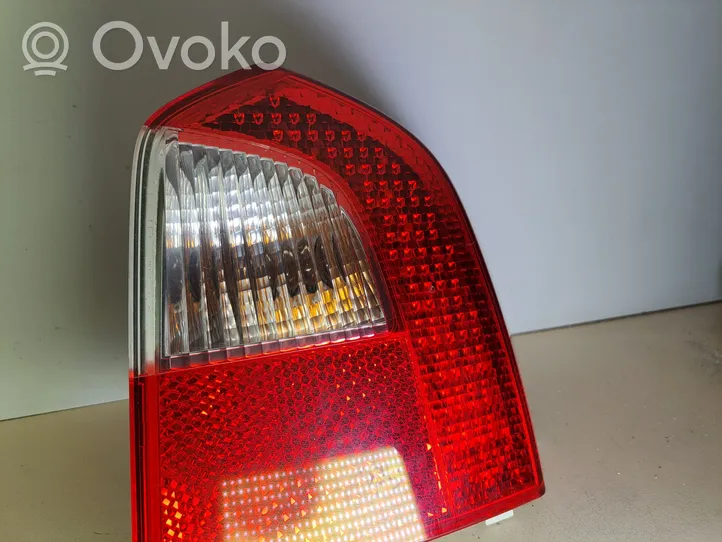 Volvo V70 Luci posteriori 31276840