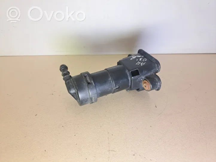 Audi A4 S4 B6 8E 8H Dysza spryskiwacza lampy przedniej 8E0955102C