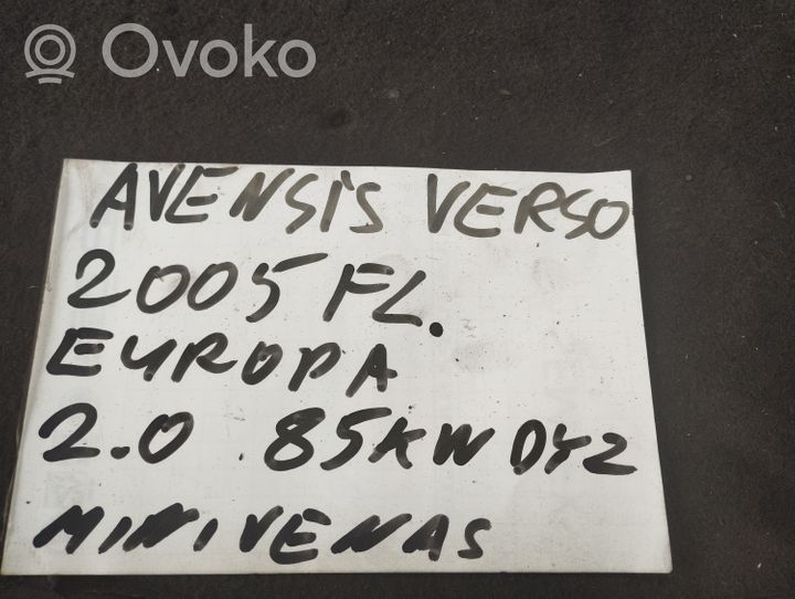 Toyota Avensis Verso Ilmamassan virtausanturi 2220427010