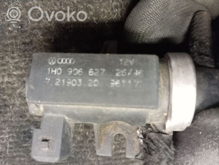 Volkswagen PASSAT B5 Turboahtimen magneettiventtiili 1H090662725