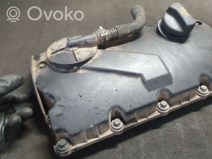 Volkswagen Polo Rocker cam cover 038103475