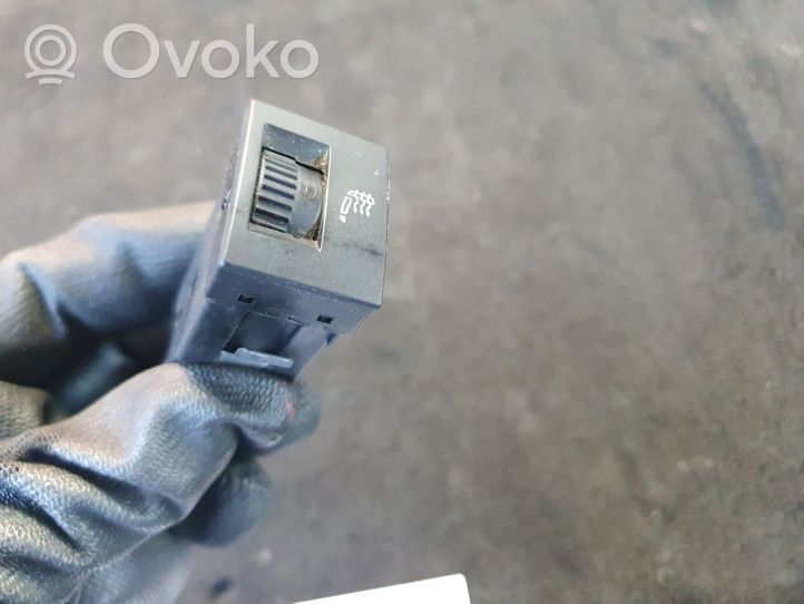 Volkswagen Polo Seat heating switch 