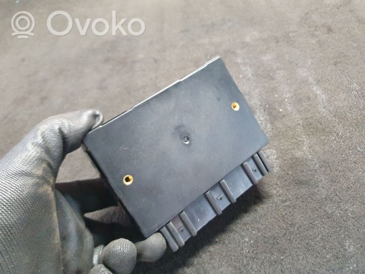 Volkswagen Polo Oven keskuslukituksen ohjausyksikön moduuli 6Q0959433E