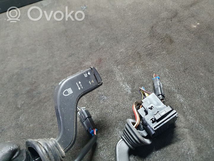 Opel Zafira A Wiper turn signal indicator stalk/switch 090243395501392