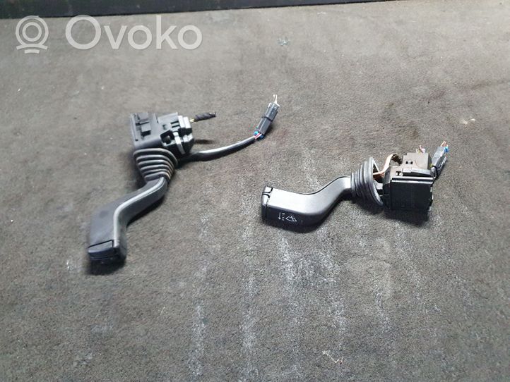 Opel Zafira A Wiper turn signal indicator stalk/switch 090243395501392