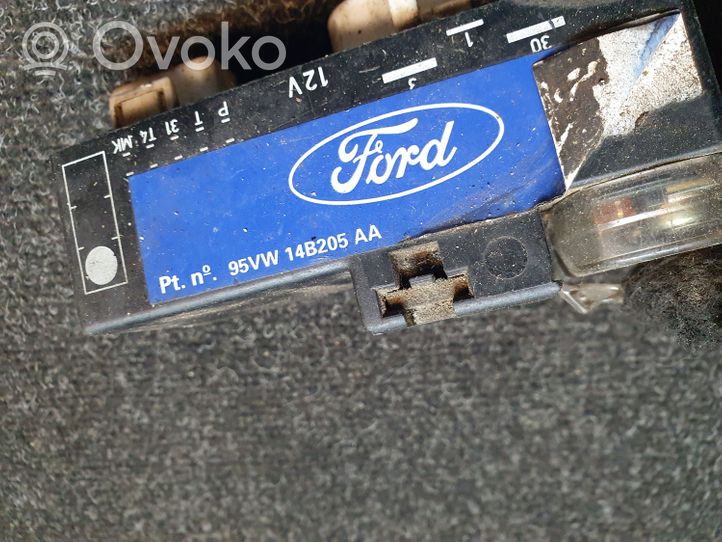 Ford Galaxy Przekaźnik / Modul układu ogrzewania wstępnego 95VW14B205AA