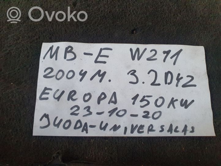 Mercedes-Benz E W211 Przycisk / Włącznik hamulca ręcznego 2114200077