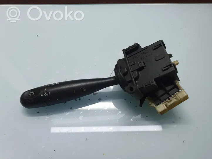 Toyota Corolla Verso E121 Indicator stalk 1736482