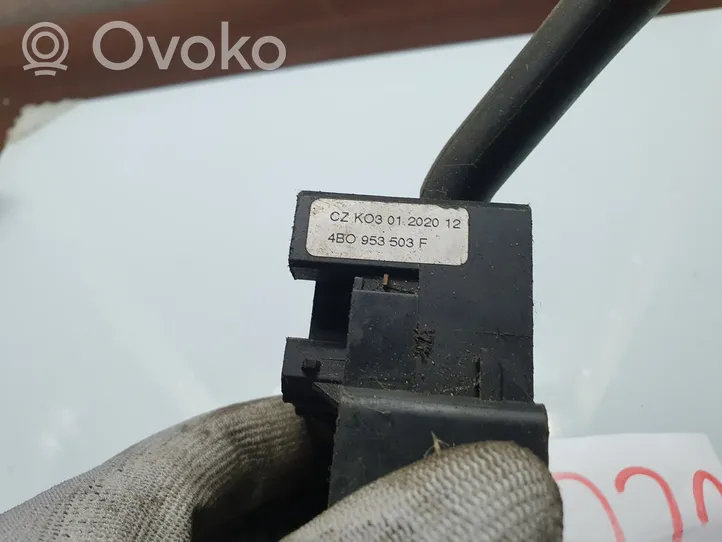 Volkswagen PASSAT B5 Wiper control stalk 4B0953503F