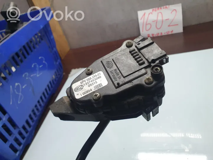 Fiat Ducato Accelerator throttle pedal 1337493080