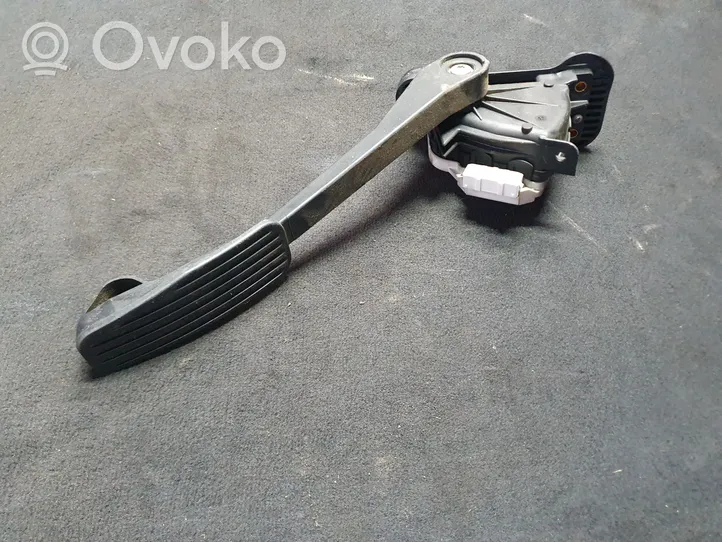 Volvo V70 Pedal del acelerador 30666660