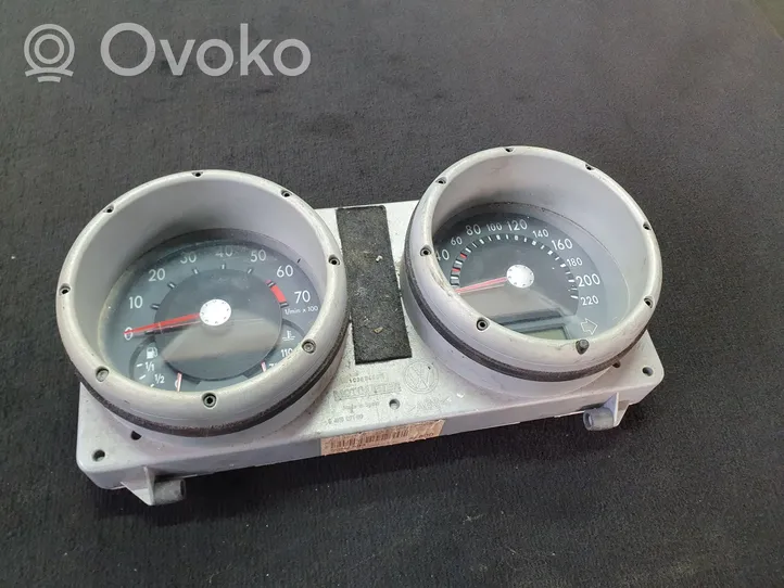 Volkswagen Lupo Speedometer (instrument cluster) 5220301800