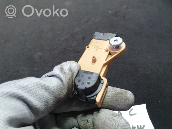 Opel Vectra C Airbag deployment crash/impact sensor 13102027