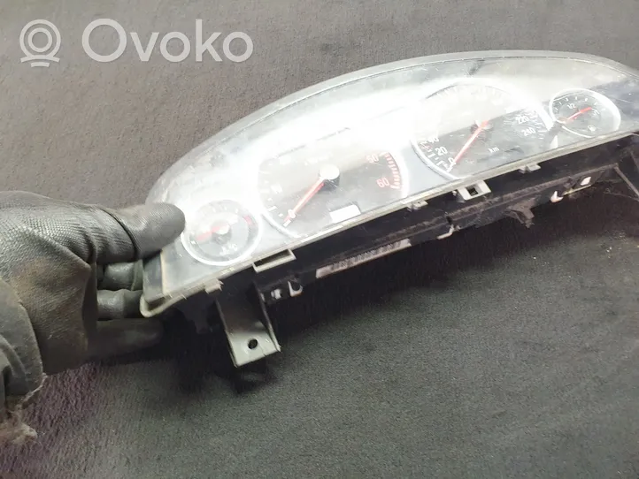 Opel Vectra C Speedometer (instrument cluster) 13165965MN