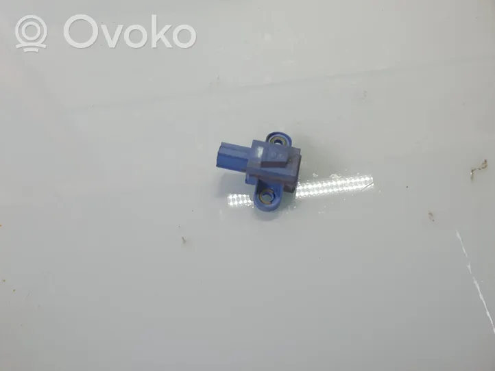 Volkswagen Golf Plus Sensor impacto/accidente para activar Airbag 1K095557A