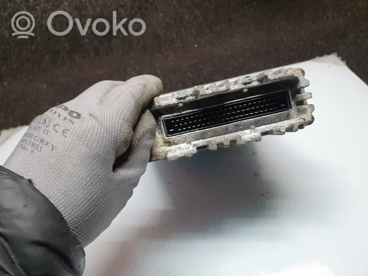 Volkswagen Golf III Sterownik / Moduł ECU 028906021AF