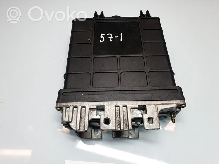 Volkswagen Sharan Sterownik / Moduł ECU 0281001251