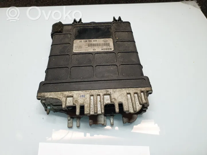 Volkswagen PASSAT B4 Engine control unit/module 028906021DD