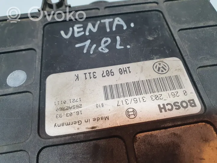 Volkswagen Golf III Sterownik / Moduł ECU 1H0907311K