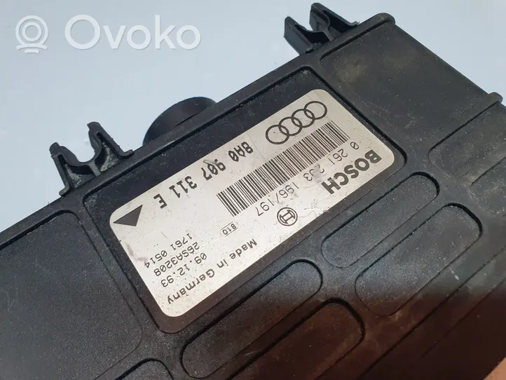 Audi 80 90 S2 B4 Moottorin ohjainlaite/moduuli 8A0907311E