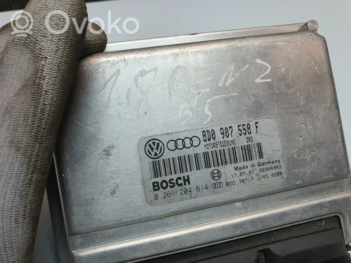 Volkswagen PASSAT B5 Sterownik / Moduł ECU 8D0907558F