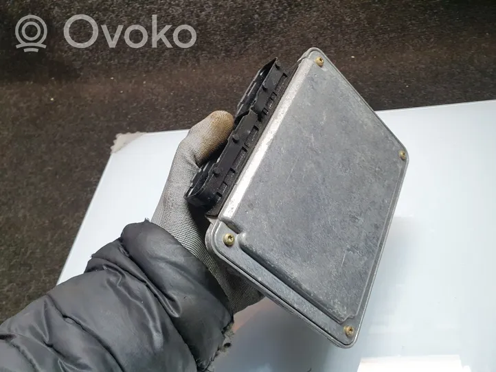 Opel Vectra B Sterownik / Moduł ECU 24417194