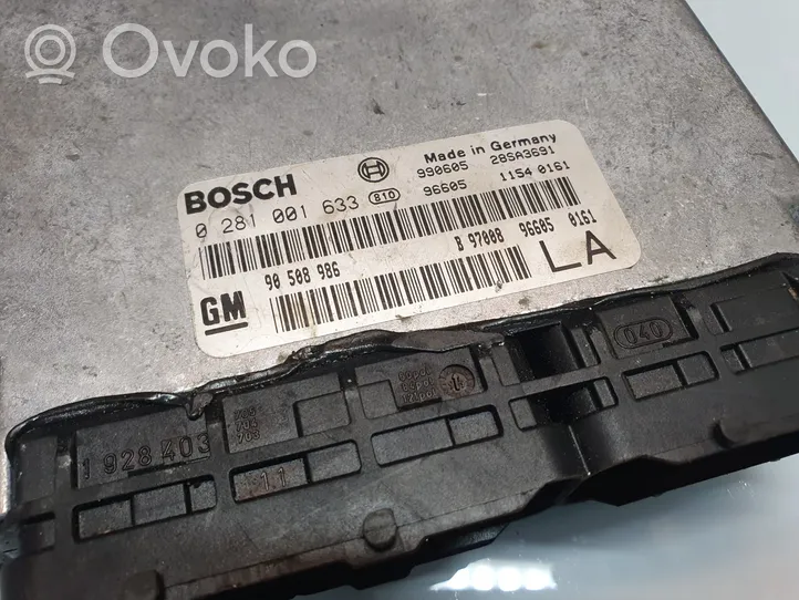 Opel Vectra B Sterownik / Moduł ECU 0281001633