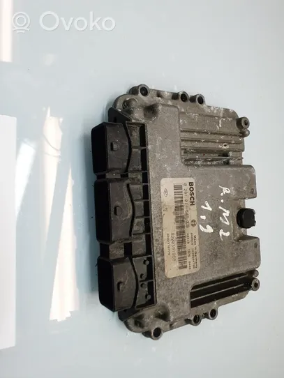 Renault Megane II Sterownik / Moduł ECU 8200391966