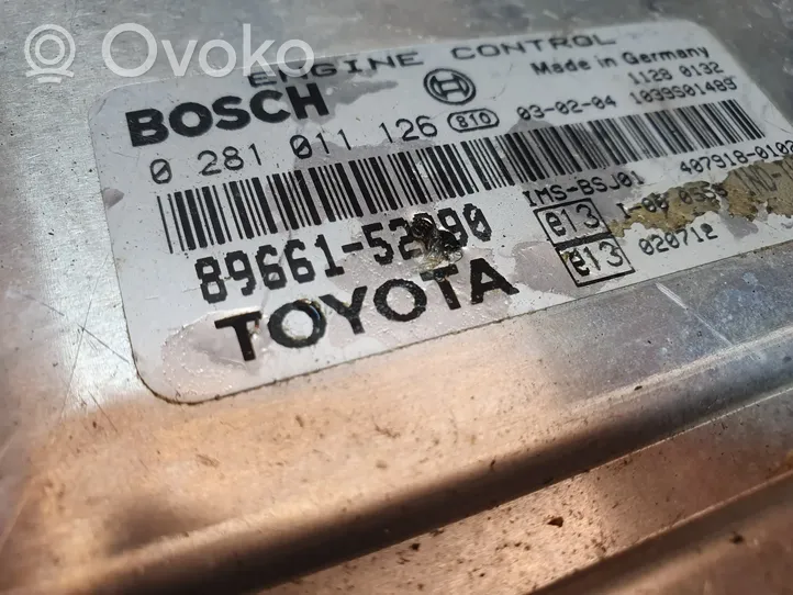 Toyota Yaris Dzinēja vadības bloks 0281011126