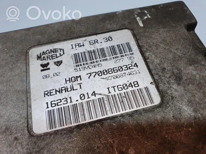 Renault Twingo I Engine control unit/module HOM7700860324