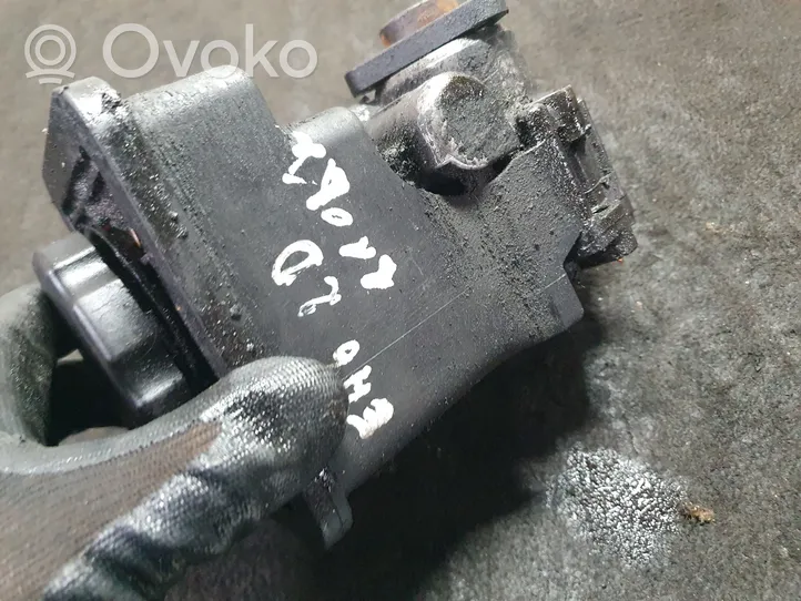 BMW 3 E46 Power steering pump 7693974101