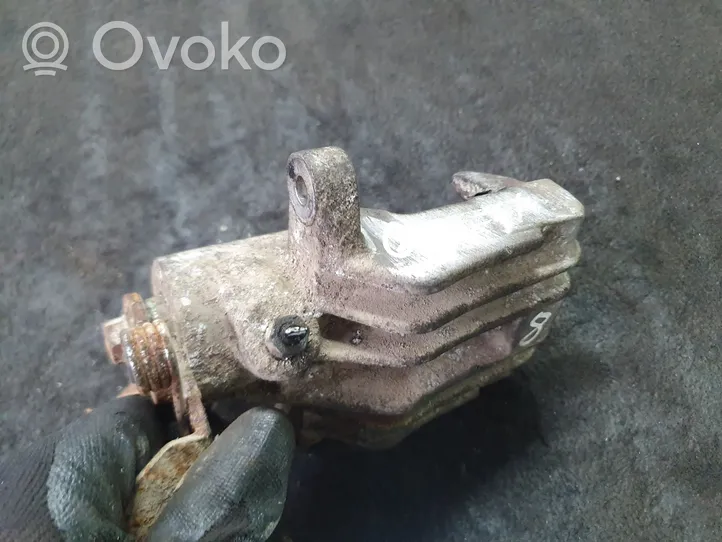 Volkswagen Golf V Caliper del freno trasero 