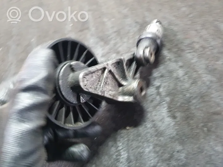 Opel Astra G Generator/alternator belt tensioner 