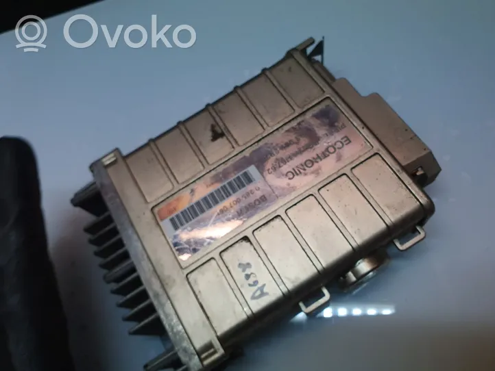 Volkswagen Golf II Sterownik / Moduł ECU 893907383B