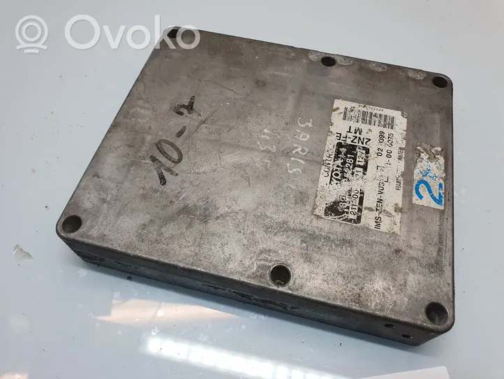 Toyota Yaris Sterownik / Moduł ECU 8966602120