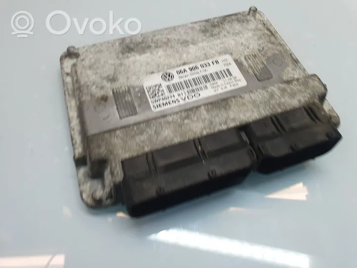 Skoda Octavia Mk2 (1Z) Calculateur moteur ECU 06A906033FB