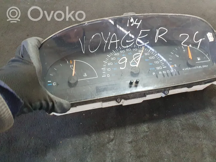 Chrysler Voyager Tachimetro (quadro strumenti) P04685627AB