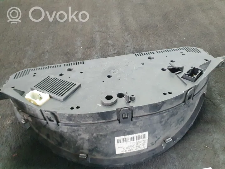 Mercedes-Benz Sprinter W901 W902 W903 W904 Tachimetro (quadro strumenti) A0014468521