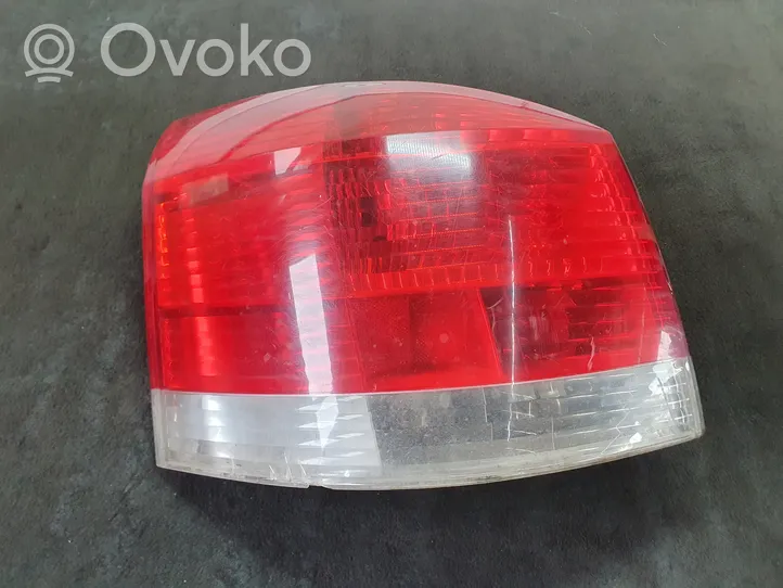 Opel Signum Lampa tylna 13159861